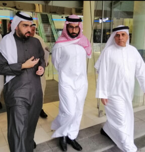 MOHAMMED WITH THE MINISTER OF SPORTS AND YOUTH H.E AYMEN AL MOAYED & MR. YOUNIS AL JOOHEJ BAHRAIN PHILATELIC SOCIETY PRESIDENT